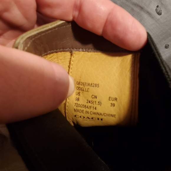 NEW COACH LEATHER HEEL BOOTS - Picture 5 of 5